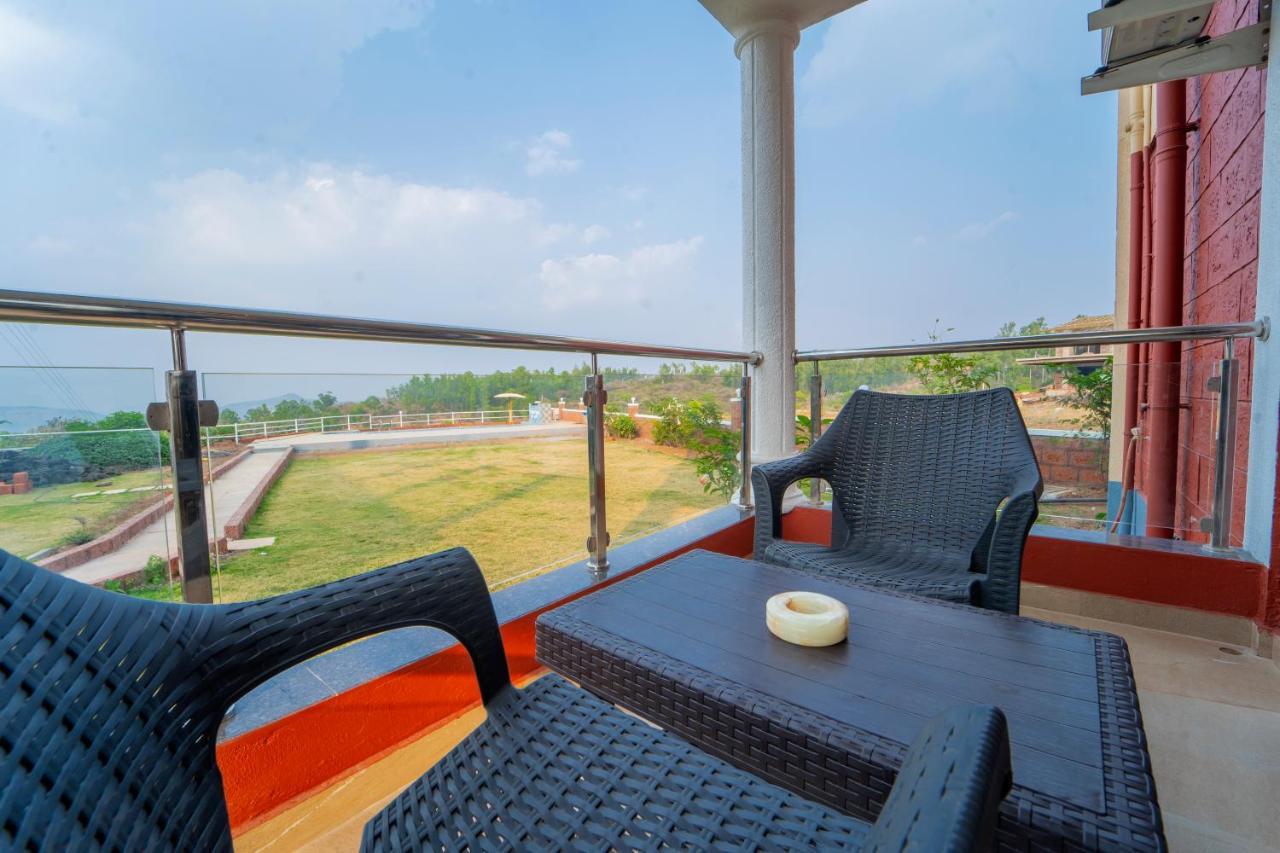 Vrindavan Resort マハバレシュワール エクステリア 写真