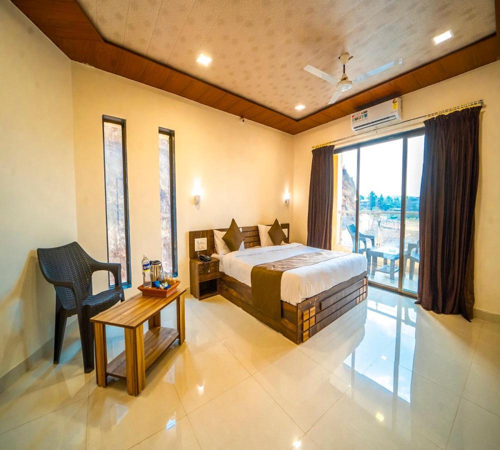 Vrindavan Resort マハバレシュワール エクステリア 写真